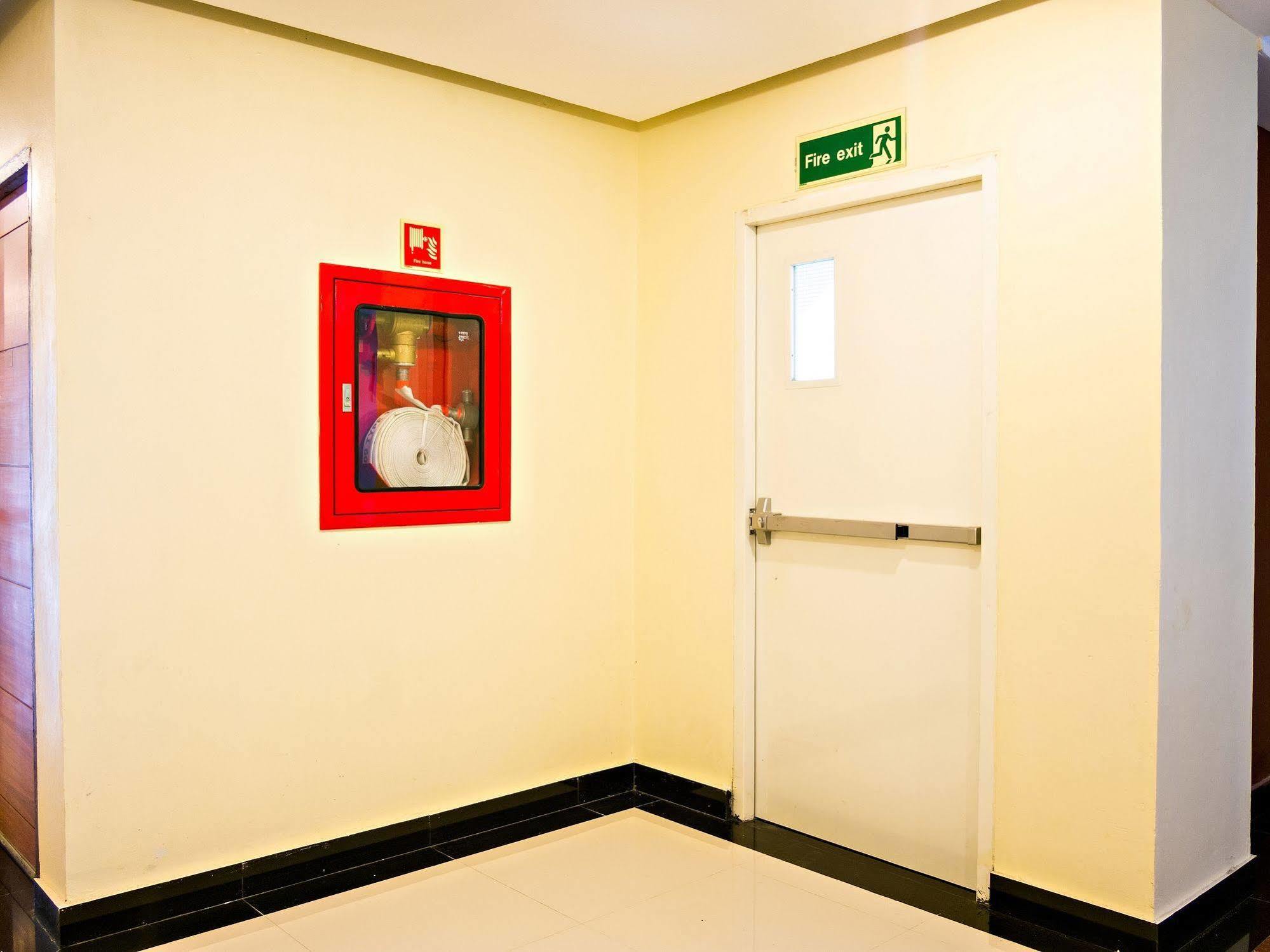 בנגקוק Nrv Place Apart Hotel מראה חיצוני תמונה